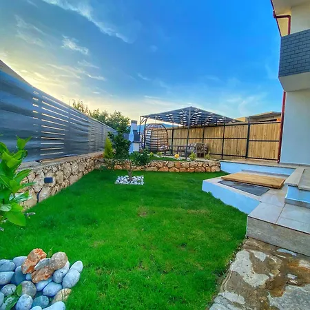 77 Вилла Каш