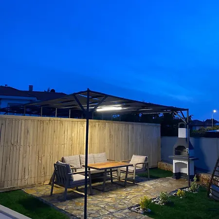 77 Вилла Каш